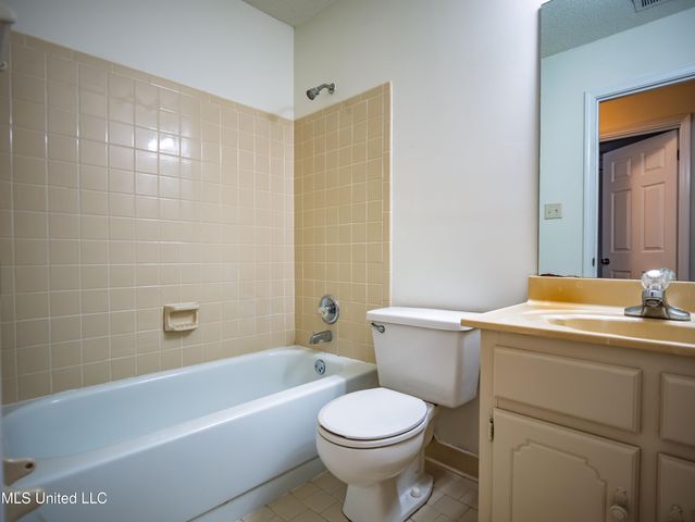 1926 Tissington Drive, Horn Lake, MS 38637