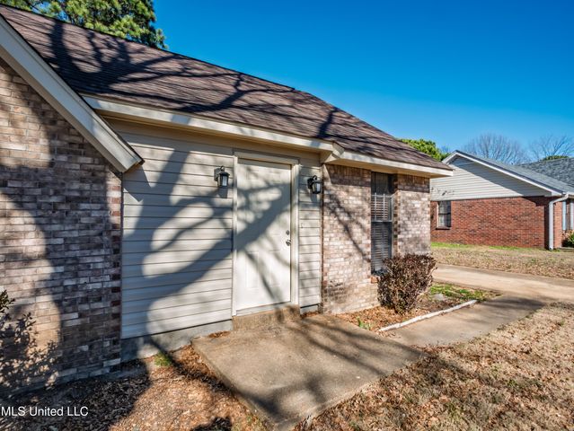 1926 Tissington Drive, Horn Lake, MS 38637