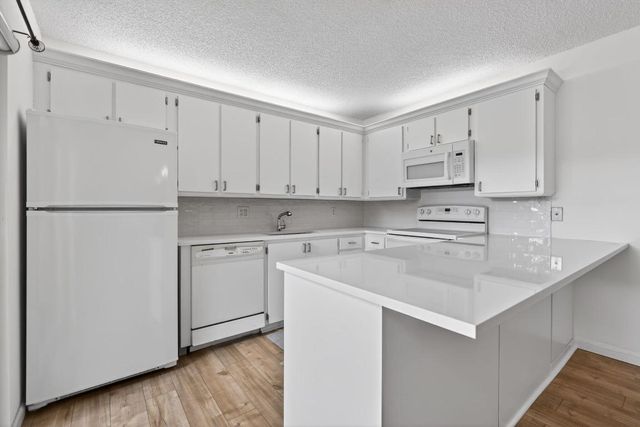 310 3rd Court, Palm Beach Gardens, FL 33410