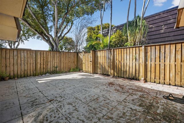 310 3rd Court, Palm Beach Gardens, FL 33410