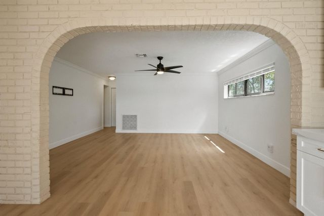 12853 Guilford Circle, Wellington, FL 33414