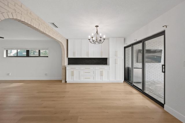 12853 Guilford Circle, Wellington, FL 33414