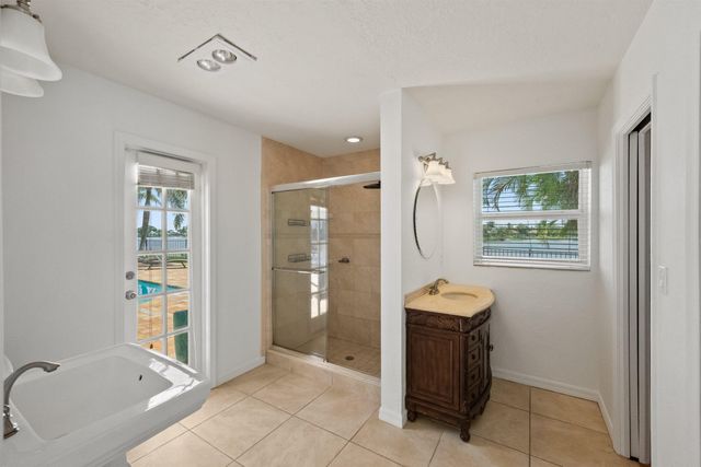 12853 Guilford Circle, Wellington, FL 33414