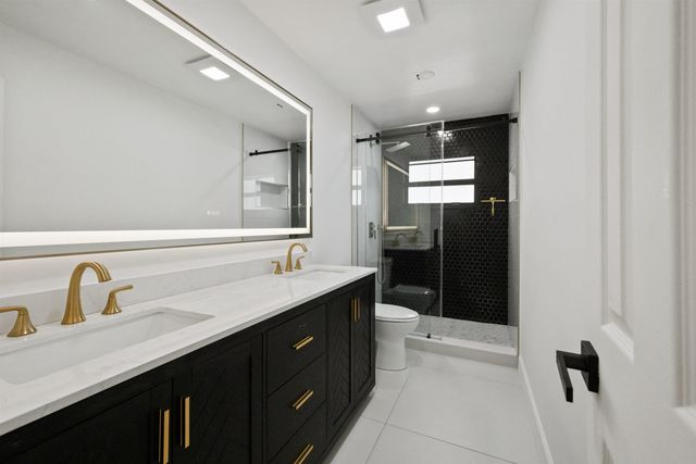 12853 Guilford Circle, Wellington, FL 33414