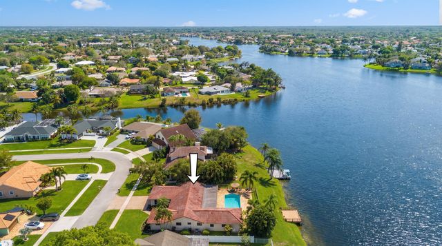 12853 Guilford Circle, Wellington, FL 33414