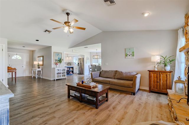1155 E HIGHWAY 316, Citra, FL 32113