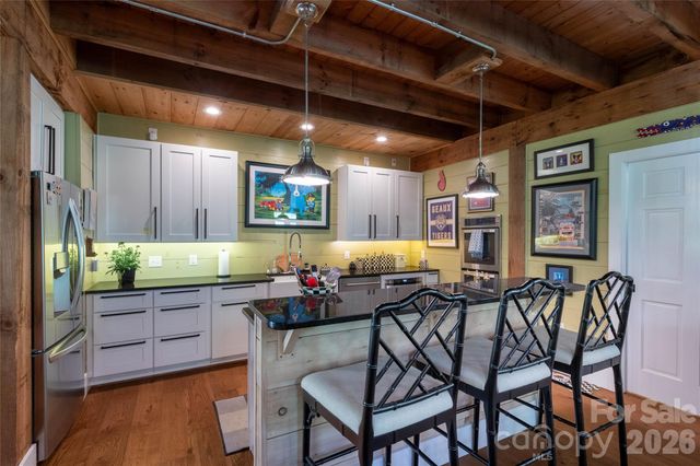 367 Nannys Lane, Sylva, NC 28779