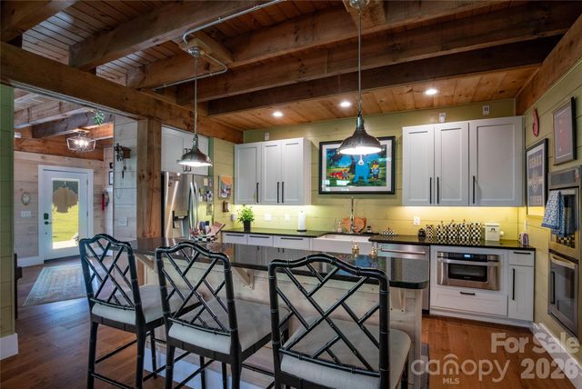 367 Nannys Lane, Sylva, NC 28779