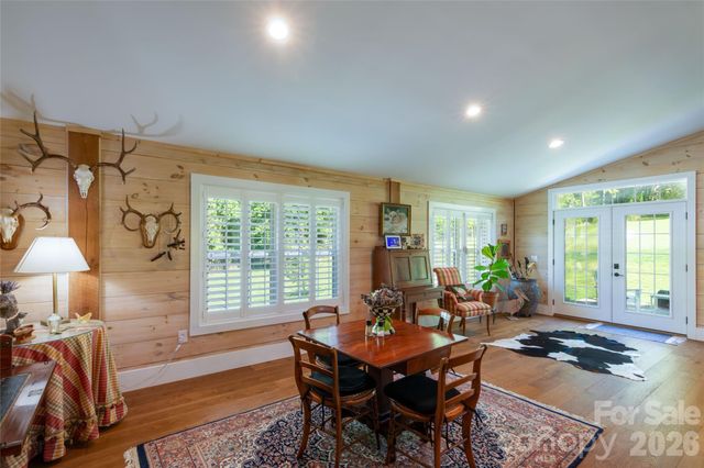 367 Nannys Lane, Sylva, NC 28779
