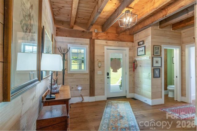 367 Nannys Lane, Sylva, NC 28779