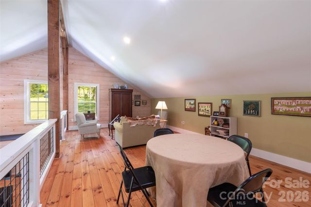 367 Nannys Lane, Sylva, NC 28779
