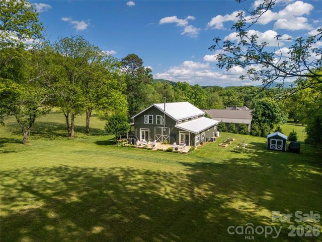 367 Nannys Lane, Sylva, NC 28779