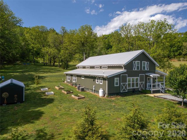 367 Nannys Lane, Sylva, NC 28779