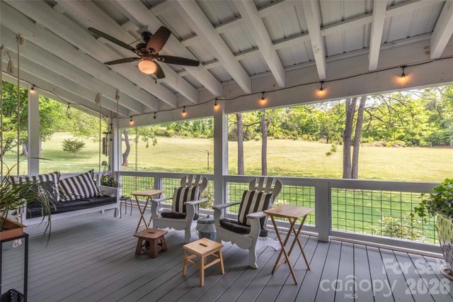 367 Nannys Lane, Sylva, NC 28779