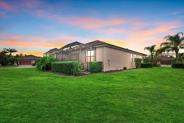 111 BABBLING BROOK RUN, Bradenton, FL 34212