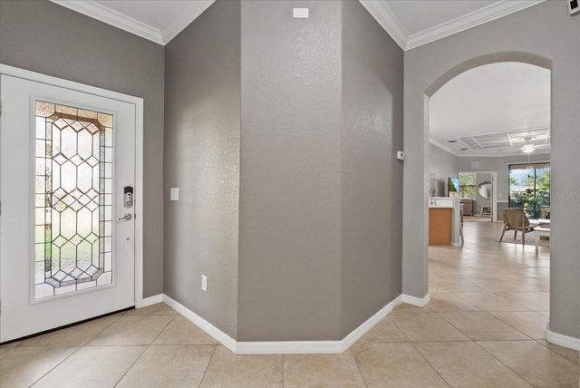 111 BABBLING BROOK RUN, Bradenton, FL 34212