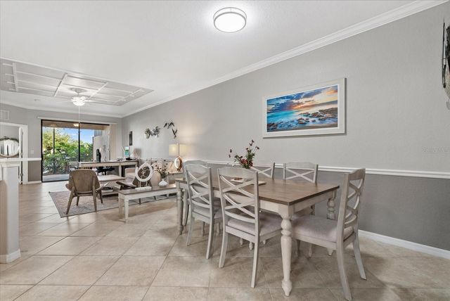 111 BABBLING BROOK RUN, Bradenton, FL 34212