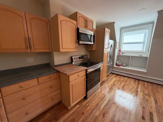 318 Tappan Street 3, Brookline, MA 02445