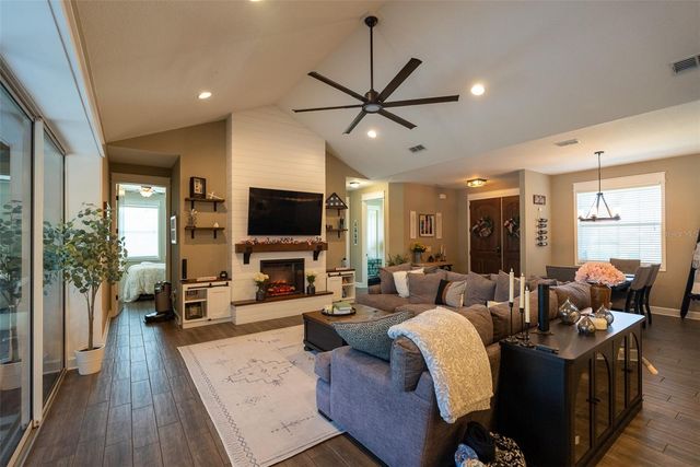 6710 WINTERSET GARDENS ROAD, Winter Haven, FL 33884