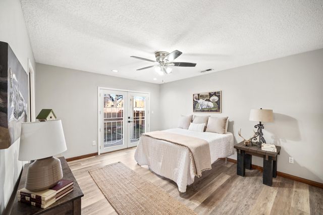 4040 Painted Pony Circle, Santa Fe, NM 87507