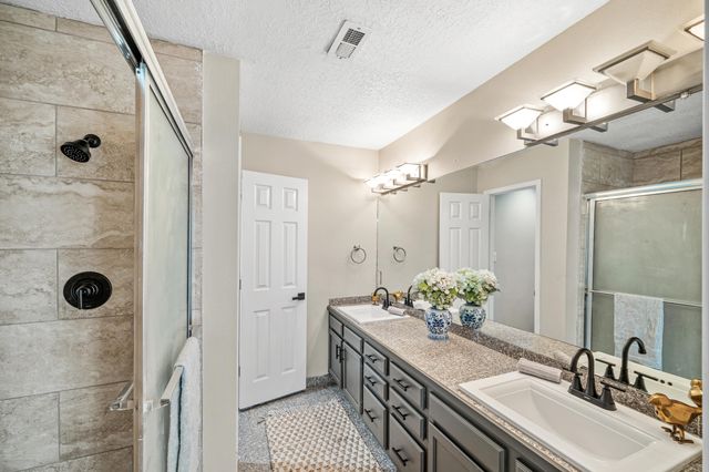 4040 Painted Pony Circle, Santa Fe, NM 87507