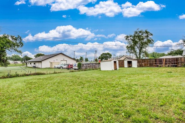 408 N Morris, Rose Hill, KS 67133