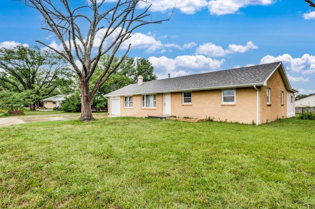 408 N Morris, Rose Hill, KS 67133