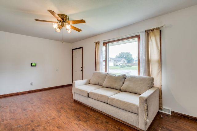 408 N Morris, Rose Hill, KS 67133