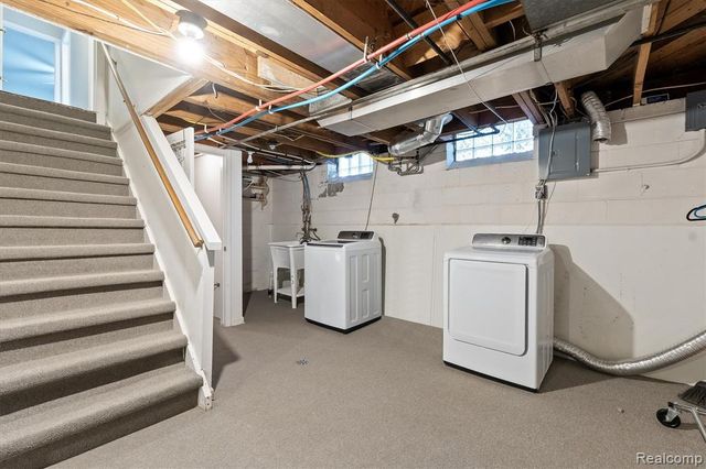 583 N Old Woodward Avenue, Birmingham, MI 48009