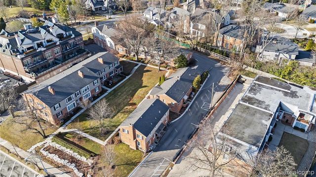 583 N Old Woodward Avenue, Birmingham, MI 48009