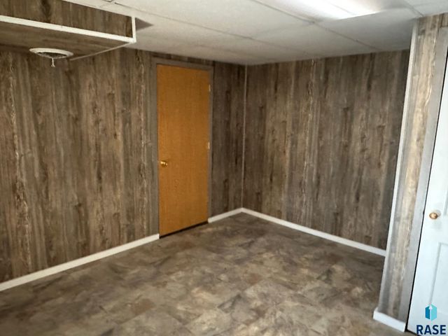 1314 E 61st St N Street N, Sioux Falls, SD 57104