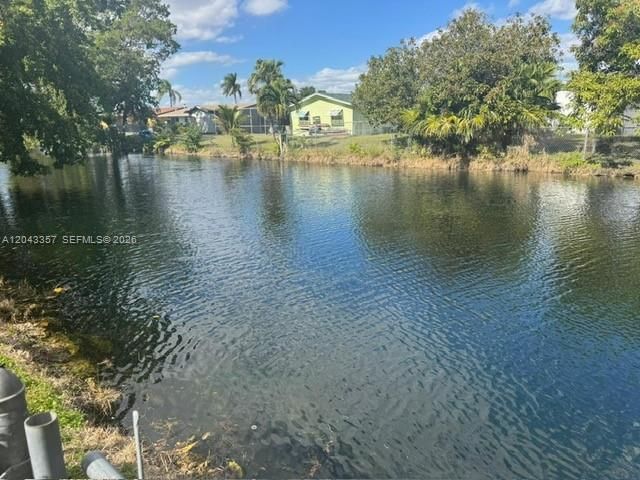 9451 NW 20th Place, Sunrise, FL 33322