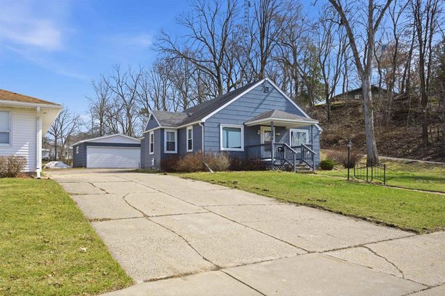 504 N Webb Avenue, Reedsburg, WI 53959