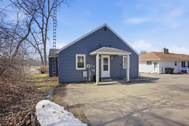 504 N Webb Avenue, Reedsburg, WI 53959