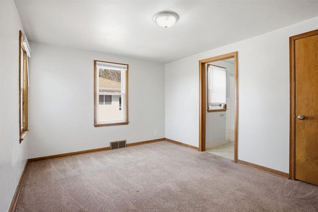 504 N Webb Avenue, Reedsburg, WI 53959