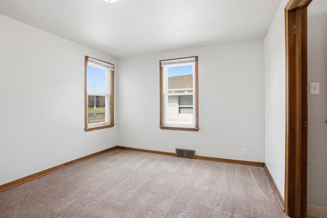 504 N Webb Avenue, Reedsburg, WI 53959