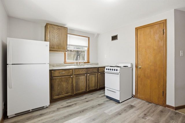 504 N Webb Avenue, Reedsburg, WI 53959