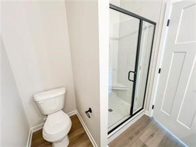 3012 Crest View Circle, Norwalk, IA 50211