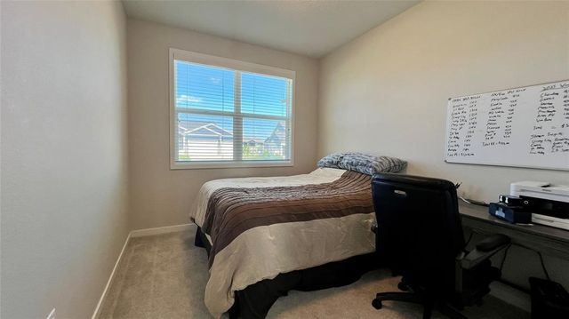 3012 Crest View Circle, Norwalk, IA 50211