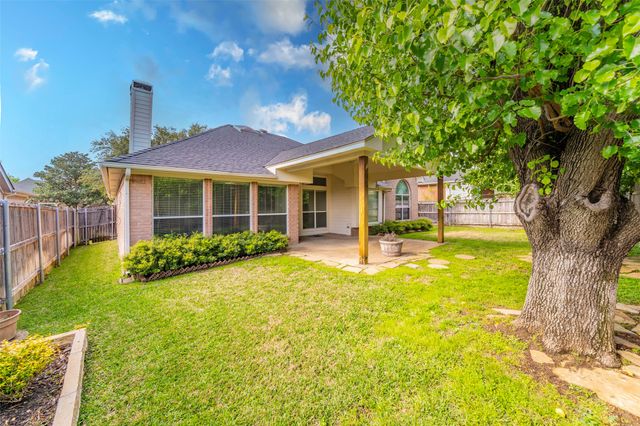 2231 Templeton Drive, Arlington, TX 76006