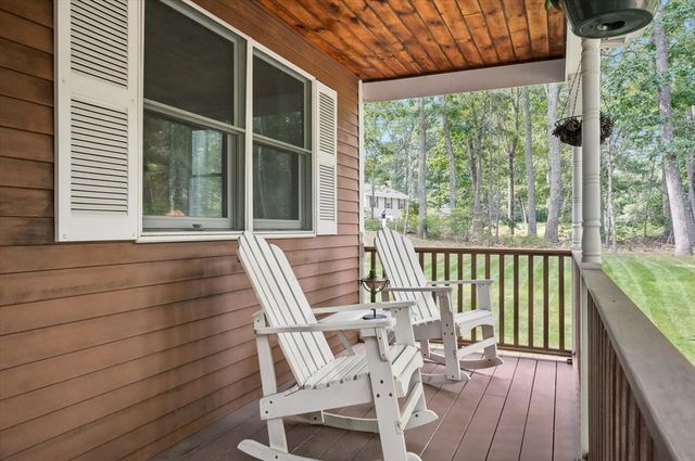 11 Marlboro Rd, Georgetown, MA 01833
