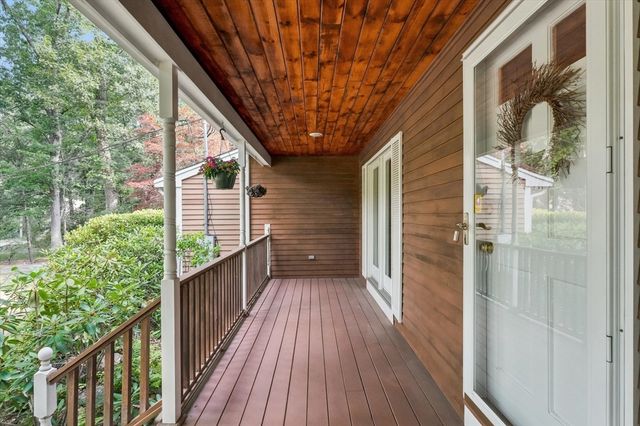 11 Marlboro Rd, Georgetown, MA 01833