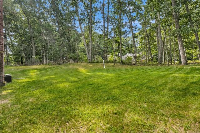 11 Marlboro Rd, Georgetown, MA 01833