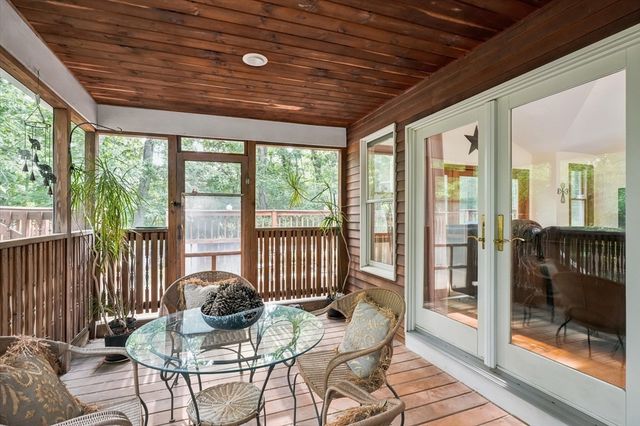 11 Marlboro Rd, Georgetown, MA 01833