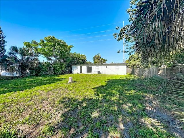 2001 CONWAY GARDENS ROAD, Orlando, FL 32806