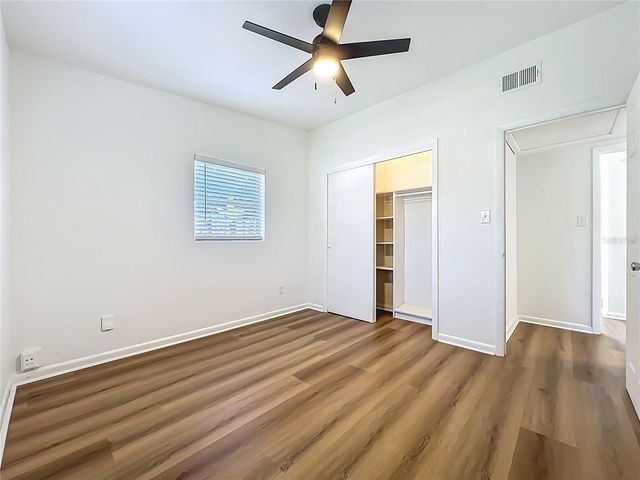 2001 CONWAY GARDENS ROAD, Orlando, FL 32806