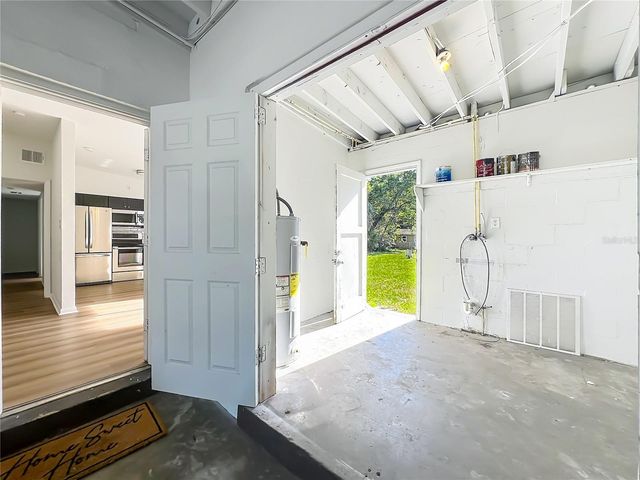 2001 CONWAY GARDENS ROAD, Orlando, FL 32806