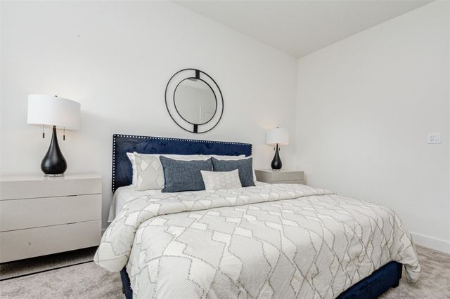 1131 W 17th Street A, Houston, TX 77008