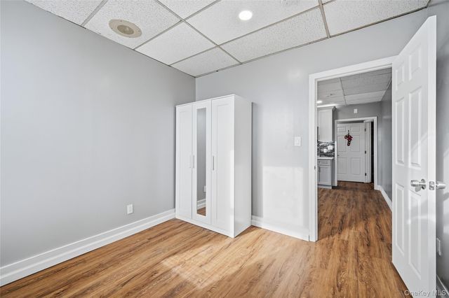 32B Main W 2, Bay Shore, NY 11706