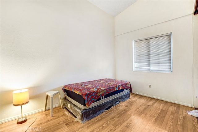 21050 Community Street, Canoga Park, CA 91304